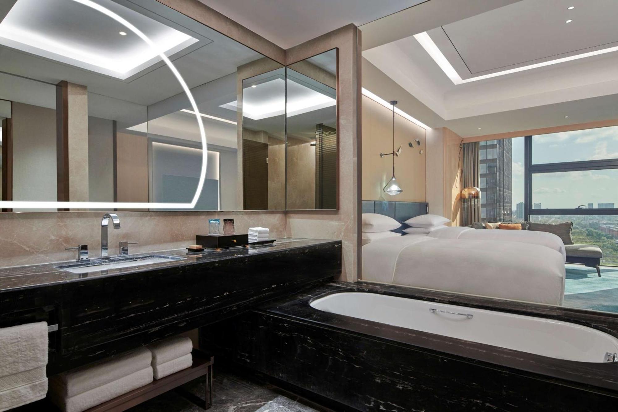 Hilton Yancheng Hotel เหยียนเฉิง ภายนอก รูปภาพ