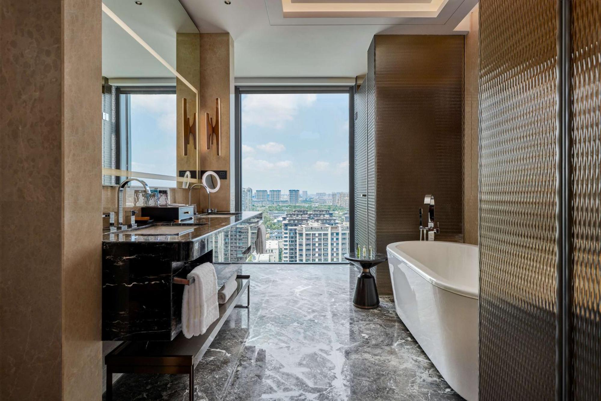 Hilton Yancheng Hotel เหยียนเฉิง ภายนอก รูปภาพ